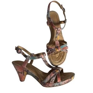 Born Crown Myndi Pastel Snakeskin Embossed Leather T-Strap Sandals Size 11